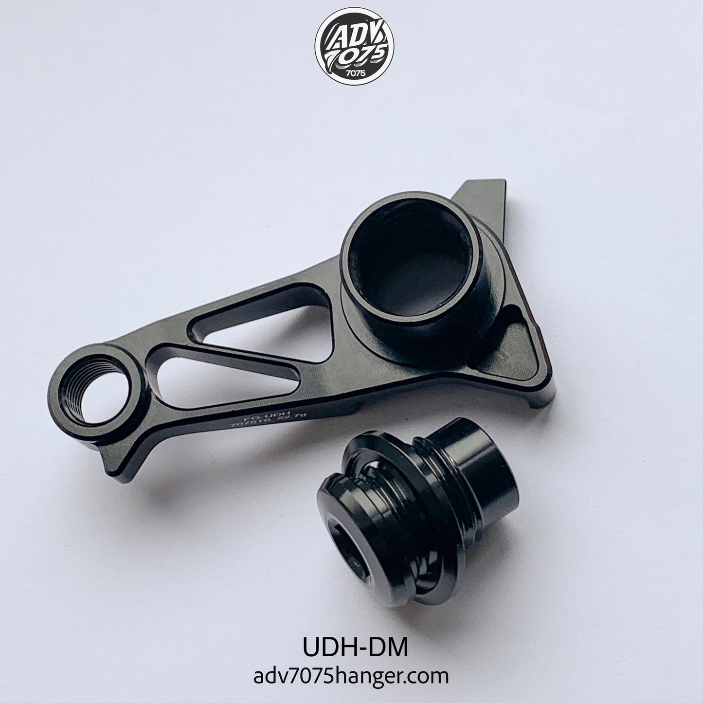 Patilla de cambio de montaje directo Adv7075 UDH [UDH-DM, negra]